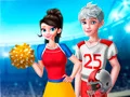 Spēle Ellie: Iemīlējusies Vidusskolā online