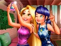 Spēle Parīzes Instagram selfijs online Spēle Parīzes Instagram selfijs online